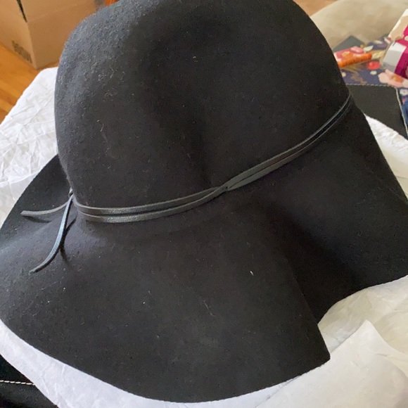H&M Black floppy hat - Picture 4 of 4